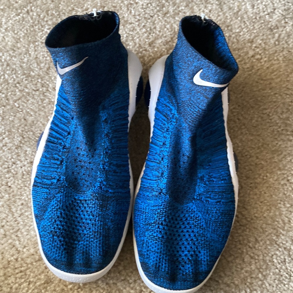 Mens Nike size 11